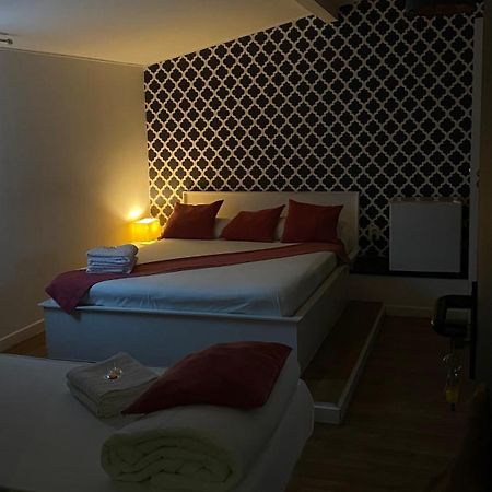 Brandao House Hostel Caparica Ngoại thất bức ảnh