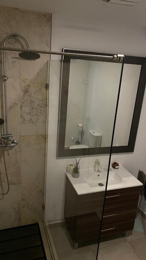 Brandao House Hostel Caparica Ngoại thất bức ảnh