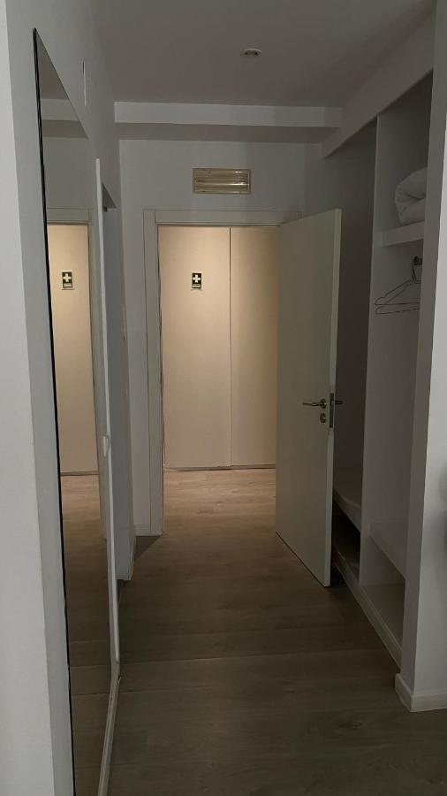 Brandao House Hostel Caparica Ngoại thất bức ảnh