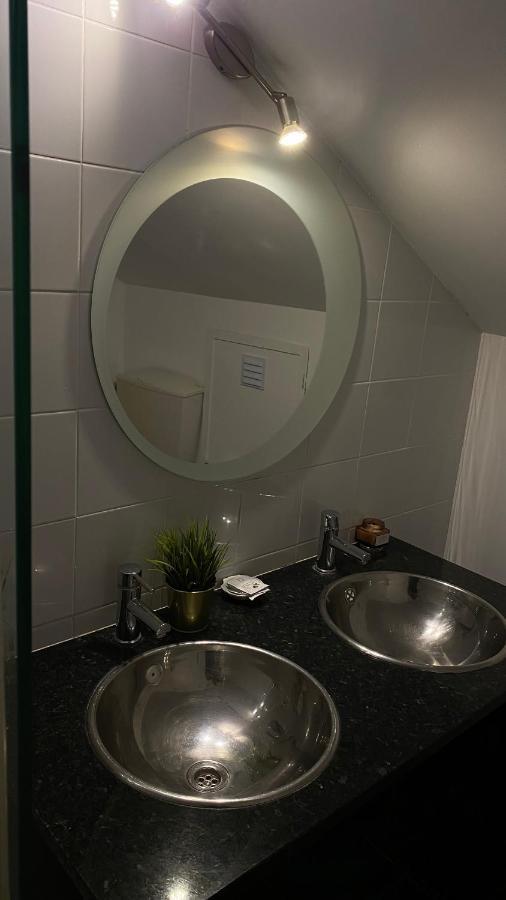 Brandao House Hostel Caparica Ngoại thất bức ảnh