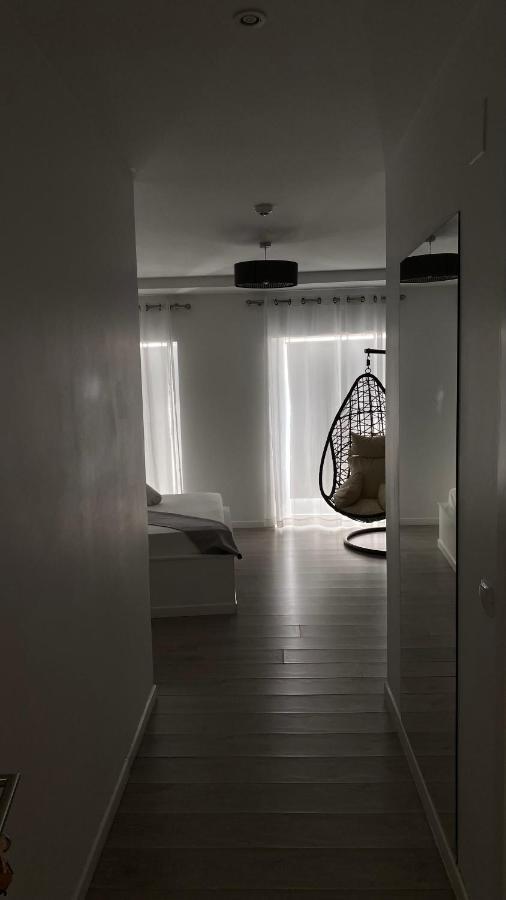 Brandao House Hostel Caparica Ngoại thất bức ảnh